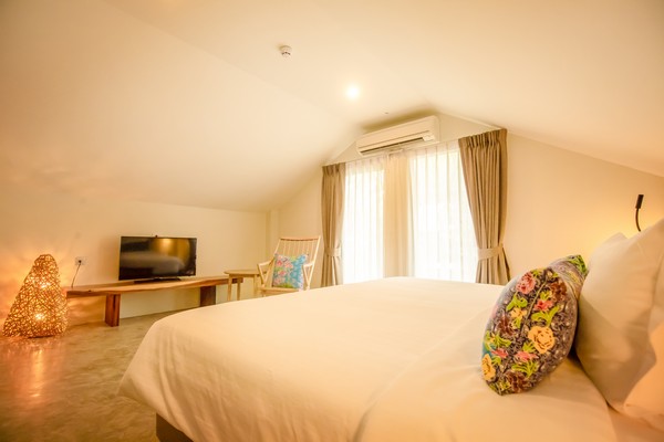 Duplex Room