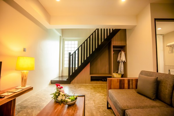 Duplex Room