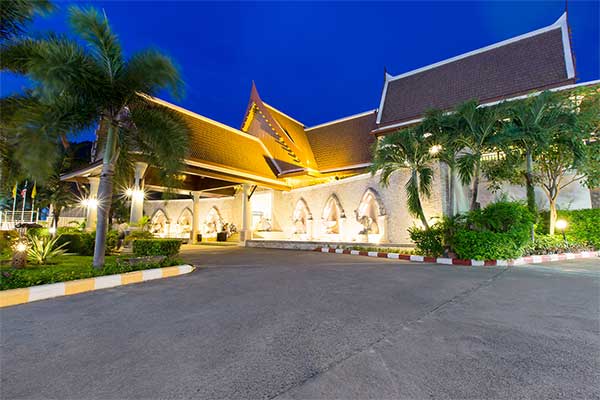 Deevana Patong Resort & SpaPhuket, 4-star hotel