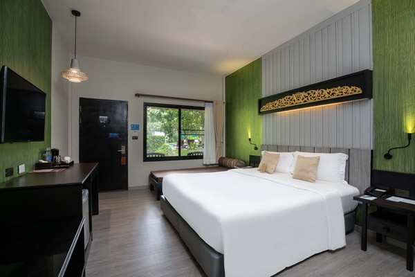 Deevana Patong Resort & SpaPhuket, 4-star hotel