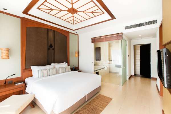 Deevana Plaza Krabi Aonang, 4-star resort